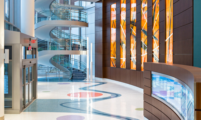 �߶˵�ƺ����